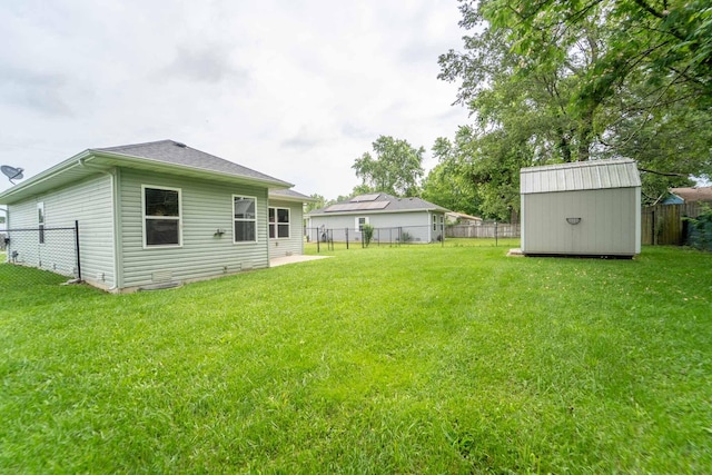 226 W Mount Vernon Rd, Billings, MO 65610 - fenced backyard with a shed