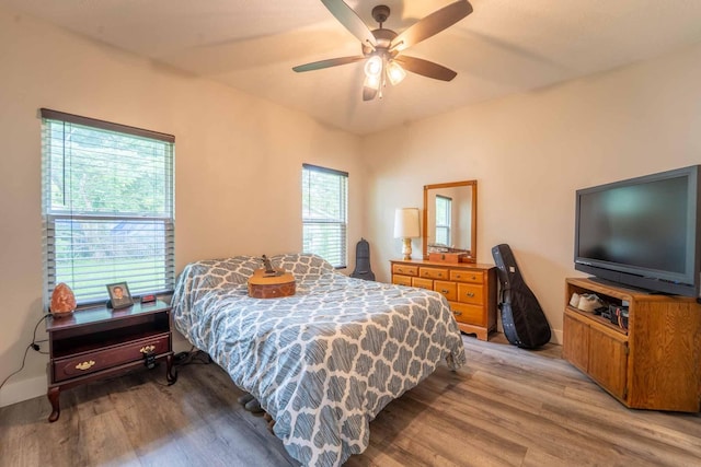 226 W Mount Vernon Rd, Billings, MO 65610 - bedroom featuring light wood-style flooring and a ceiling fan