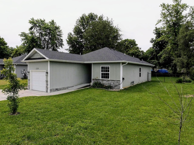 226 W Mount Vernon Rd, Billings, MO 65610 - view of front of home with a garage, concrete driveway, roof with shingles, and stone siding