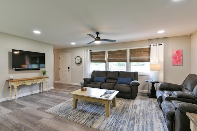 2823 E Catalpa St, Springfield, MO 65804 - living room featuring a ceiling fan, recessed lighting, and wood finished floors