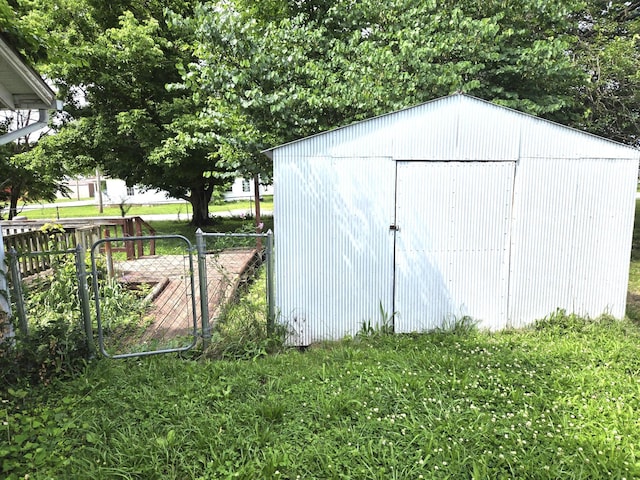 306 S Locust St, Buffalo, MO 65622 - view of outdoor structure