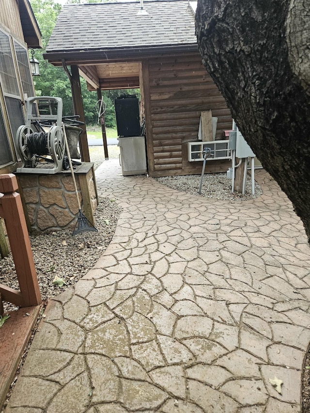 462 Jellystone Ave, Hollister, MO 65672 - view of patio