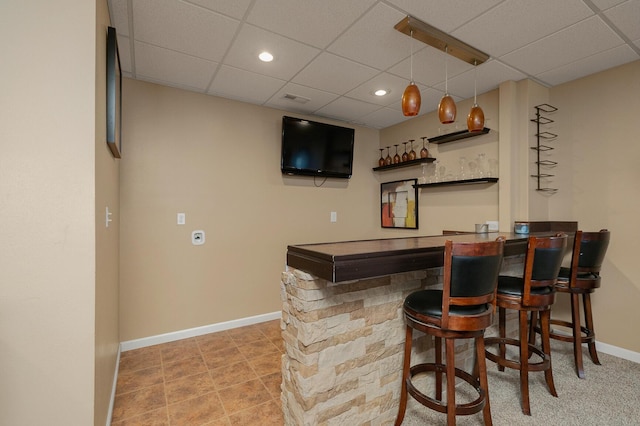 3223 W Melbourne St, Springfield, MO 65810 - indoor dry bar featuring a drop ceiling and recessed lighting