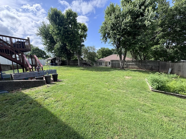 3517 Hackberry Ln, Joplin, MO 64801 - fenced backyard with stairway