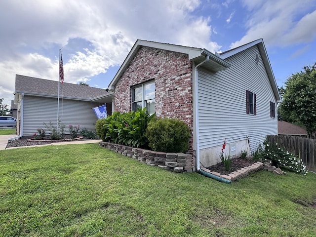 3517 Hackberry Ln, Joplin, MO 64801 - view of side of home featuring brick siding