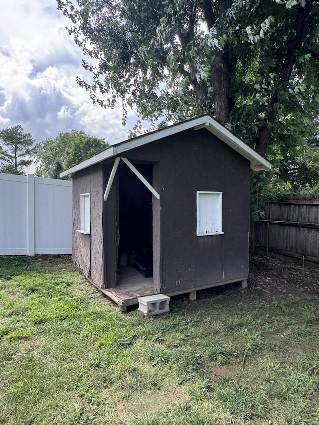 3517 Hackberry Ln, Joplin, MO 64801 - view of outbuilding