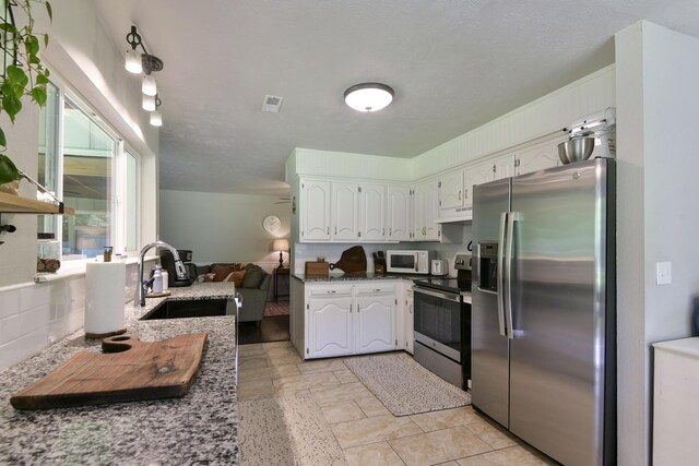 802 Hickory St, Cassville, MO 65625 - photo 12