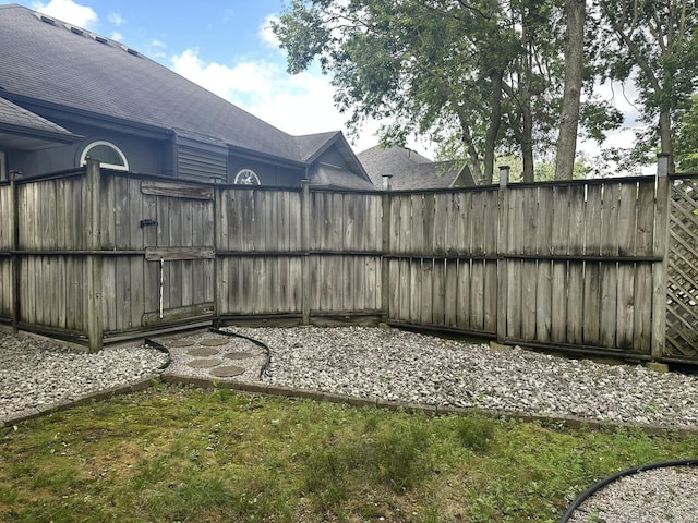 3454 W Countryside Dr, Springfield, MO 65807 - view of yard