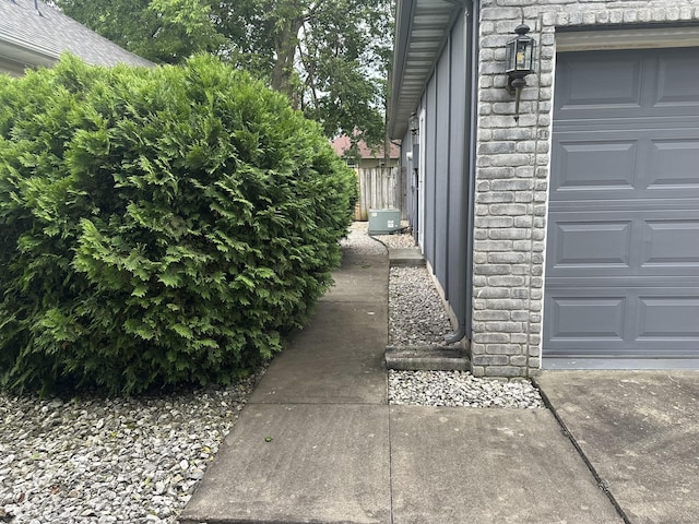 3454 W Countryside Dr, Springfield, MO 65807 - view of property exterior
