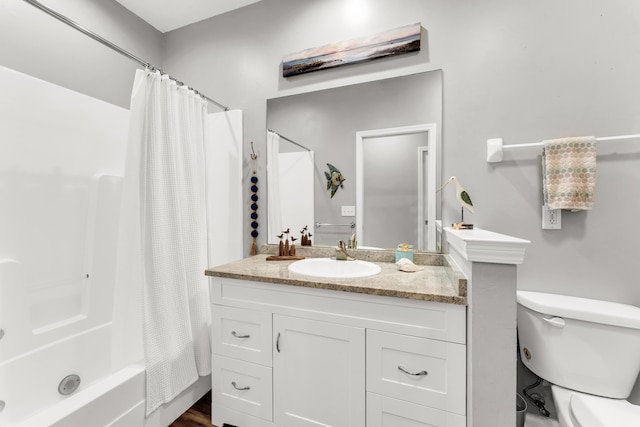 280 W Woodland Dr Unit Ld, Branson, MO 65616 - full bath featuring vanity and shower / tub combo with curtain
