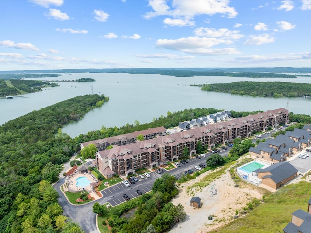 200 Majestic Dr Unit 1-303, Branson, MO 65616 - drone / aerial view of a pool and a large body of water