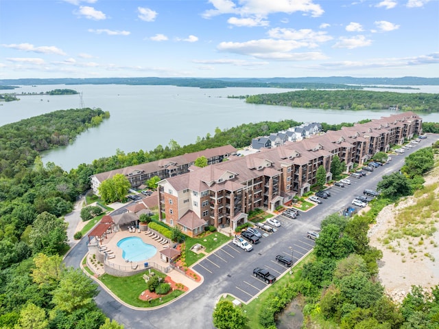 200 Majestic Dr Unit 1-303, Branson, MO 65616 - bird's eye view of a large body of water and a pool area