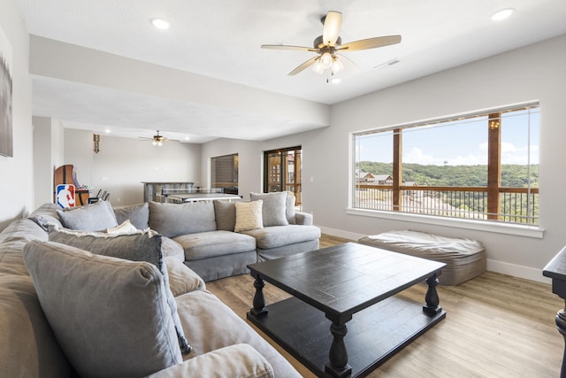 34 Shellie Ln, Branson, MO 65616 - living area featuring a ceiling fan, light wood finished floors, and recessed lighting