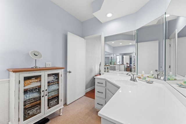 110 Cottonwood Trl Unit 2D, Branson, MO 65616 - bathroom featuring vanity and tile patterned floors