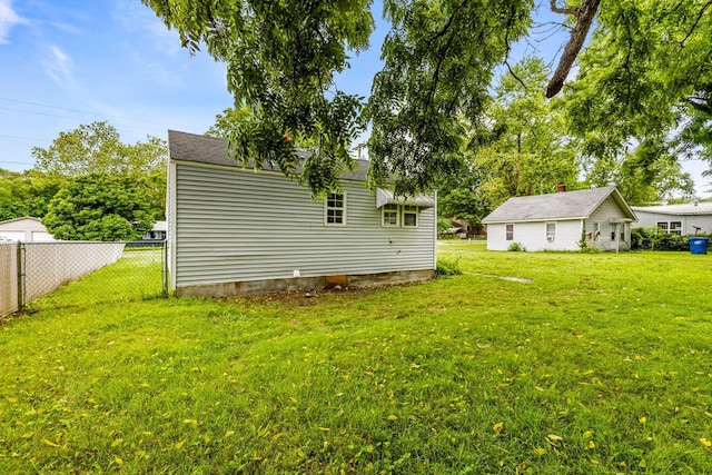 1024 N Fulbright Ave, Springfield, MO 65802 - view of yard
