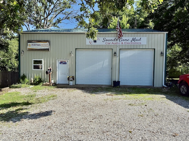 1235 W State Route 17, Houston, MO 65483 - view of detached garage