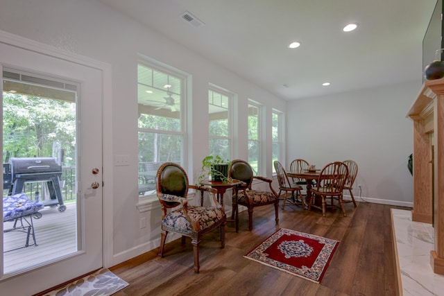 21791 Mill Creek Dr, Shell Knob, MO 65747 - sitting room with healthy amount of natural light, light wood finished floors, and recessed lighting