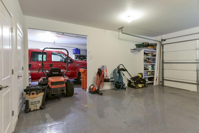 21791 Mill Creek Dr, Shell Knob, MO 65747 - view of garage