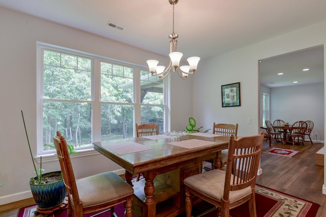 21791 Mill Creek Dr, Shell Knob, MO 65747 - dining space featuring a chandelier, wood finished floors, and recessed lighting