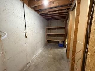 5125 S Walnut Hill Rd, Springfield, MO 65810 - view of storage area