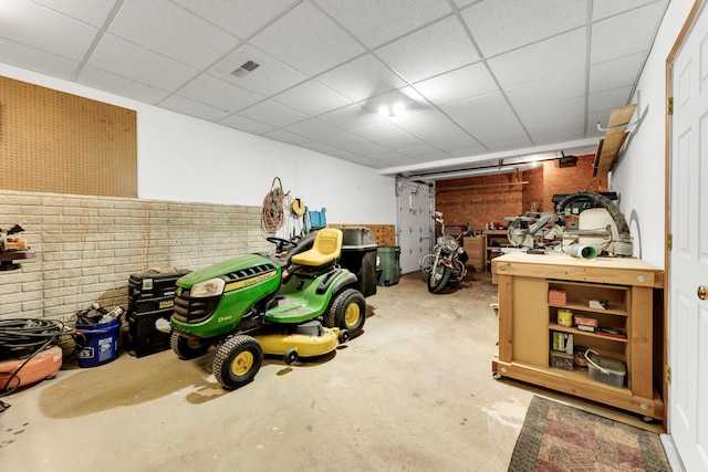 3318 Winged Foot Dr, Nixa, MO 65714 - view of garage