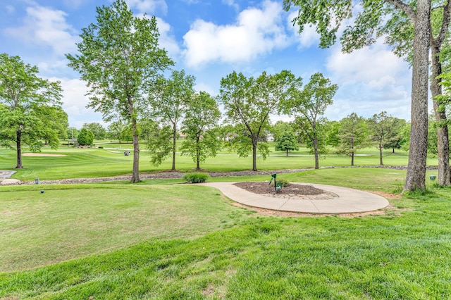 3318 Winged Foot Dr, Nixa, MO 65714 - view of green lawn featuring view of golf course