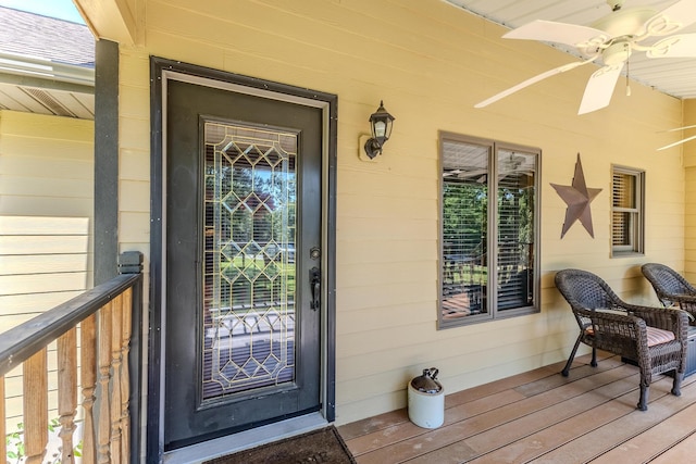 10675 State Highway Aa, Grovespring, MO 65662 - entrance to property with a ceiling fan and covered porch