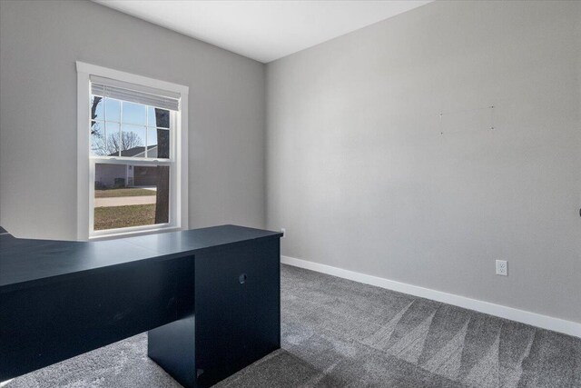 2803 Town Dr, Mountain Grove, MO 65711 - unfurnished office featuring carpet flooring and baseboards
