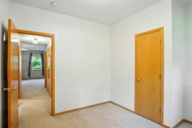 4939 S Prairie View Ave, Battlefield, MO 65619 - unfurnished room featuring light carpet and a smoke detector