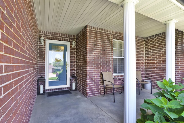 1020 Berkley Dr, Marshfield, MO 65706 - entrance to property with brick siding