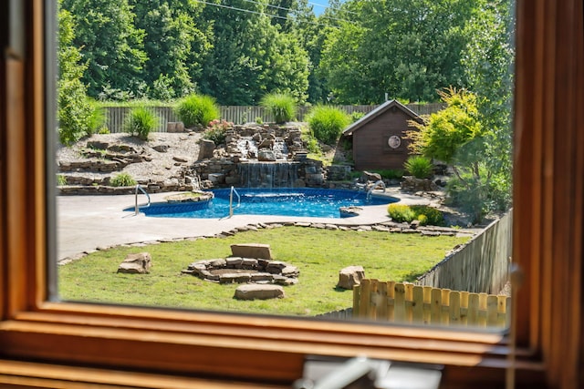 2661 E Ridgewood Dr, Springfield, MO 65804 - view of swimming pool