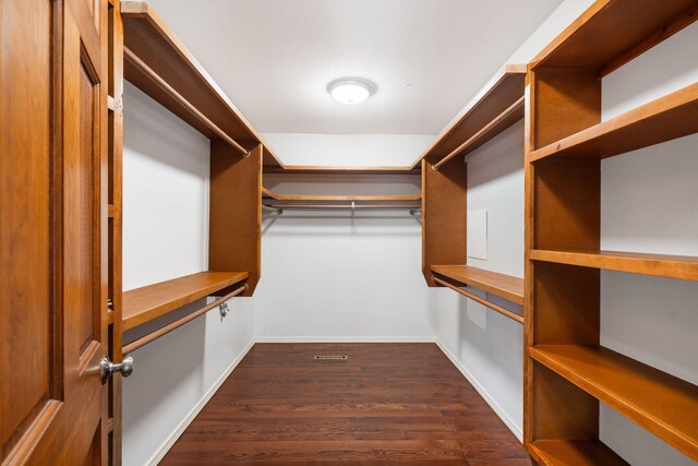 2661 E Ridgewood Dr, Springfield, MO 65804 - spacious closet featuring dark wood finished floors