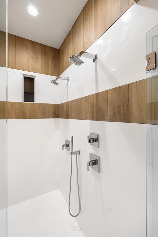 6298 E Summit View Dr, Springfield, MO 65809 - bathroom with a shower and recessed lighting