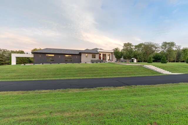 6298 E Summit View Dr, Springfield, MO 65809 - view of front of house with a lawn