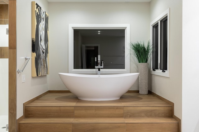 6298 E Summit View Dr, Springfield, MO 65809 - full bath featuring a freestanding bath