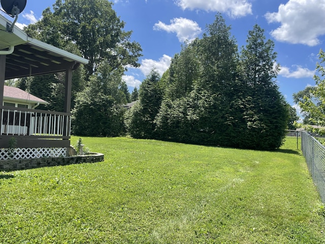 2105 Oakridge Dr, Ava, MO 65608 - view of yard with a deck