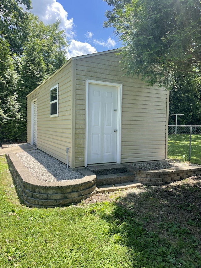 2105 Oakridge Dr, Ava, MO 65608 - view of outbuilding