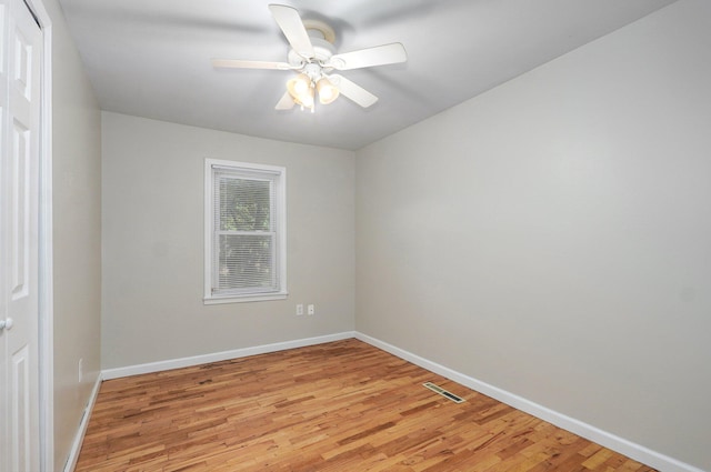 921 S Nettleton Ave, Springfield, MO 65806 - unfurnished room featuring light wood-style flooring and ceiling fan