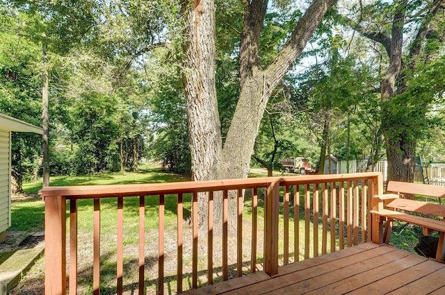921 S Nettleton Ave, Springfield, MO 65806 - wooden deck featuring a yard