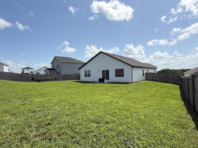 404 N Pine Leaf Rd, Nixa, MO 65714 - rear view of house with a fenced backyard