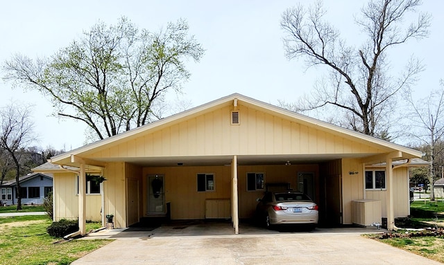 16 Magnolia Ct Unit B, Branson, MO 65616 - view of front of property with driveway and a carport