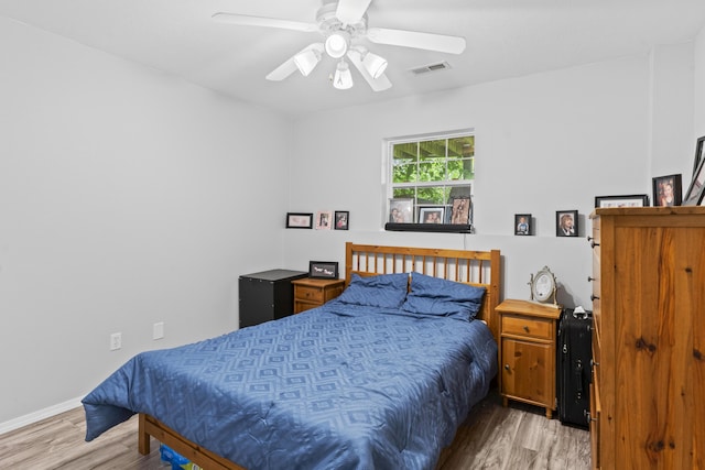1917 Willoughby Rd, Clever, MO 65631 - bedroom featuring wood finished floors and ceiling fan