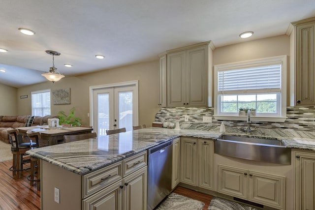 440 Spring Meadow Pkwy, Branson, MO 65616 - kitchen with dishwasher, cream cabinets, wood finished floors, and recessed lighting
