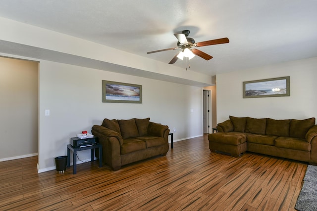 440 Spring Meadow Pkwy, Branson, MO 65616 - living area featuring a ceiling fan and wood finished floors