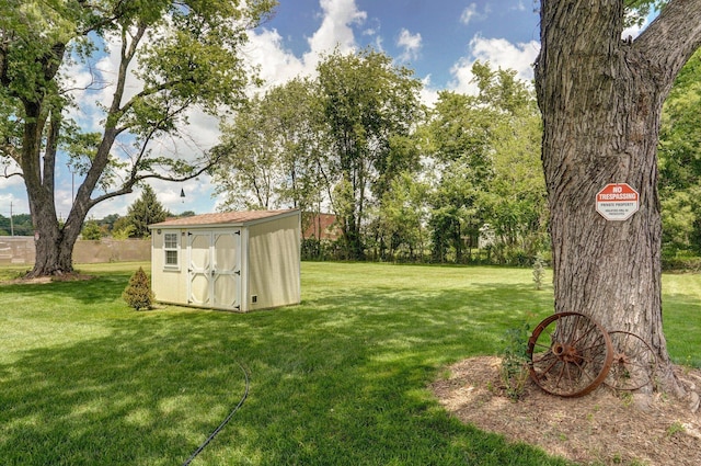1841 E Dale St, Springfield, MO 65803 - view of green lawn with a storage shed
