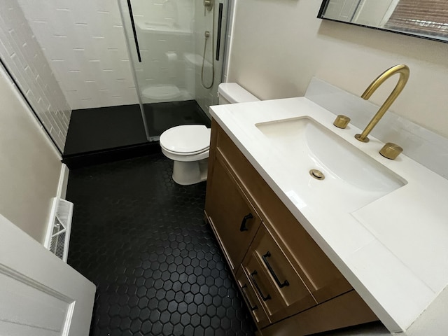 805 E 13th St, Cassville, MO 65625 - bathroom featuring a shower stall and vanity