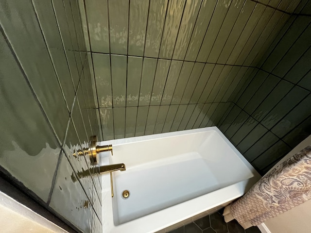 805 E 13th St, Cassville, MO 65625 - full bath with a tub and a shower