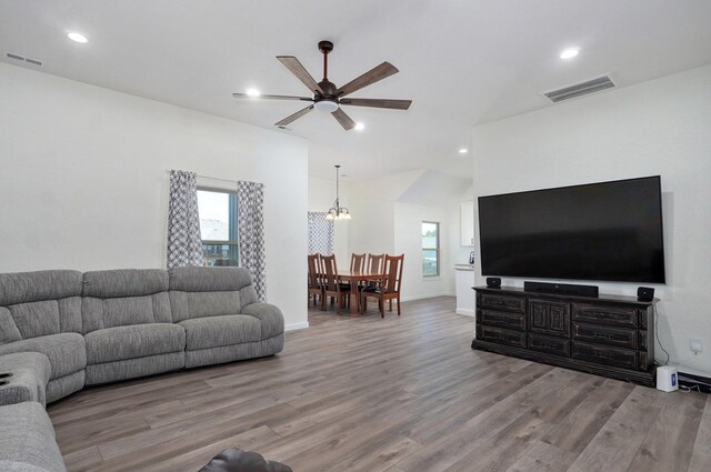 1077 Gettysburg Lp, Republic, MO 65738 - photo 9