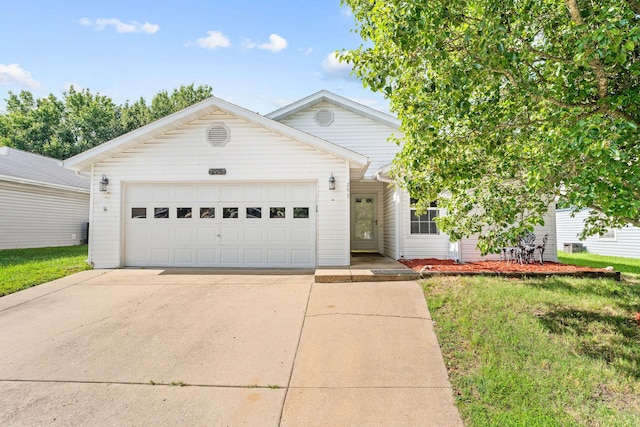 295 Deer Run Rd, Branson, MO 65616 - view of front of property featuring concrete driveway and an attached garage