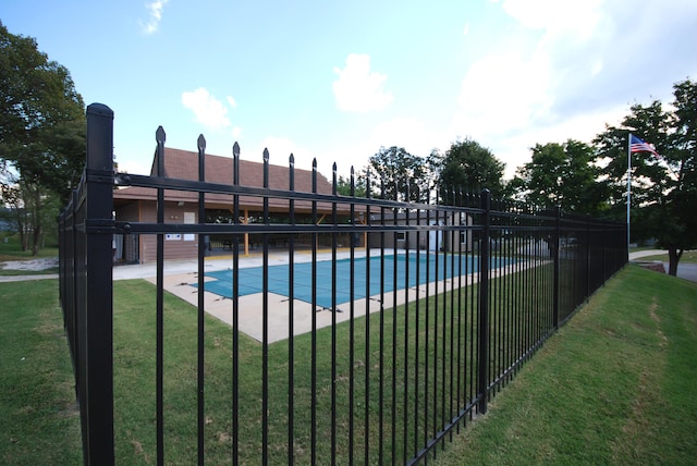295 Deer Run Rd, Branson, MO 65616 - community pool featuring a patio